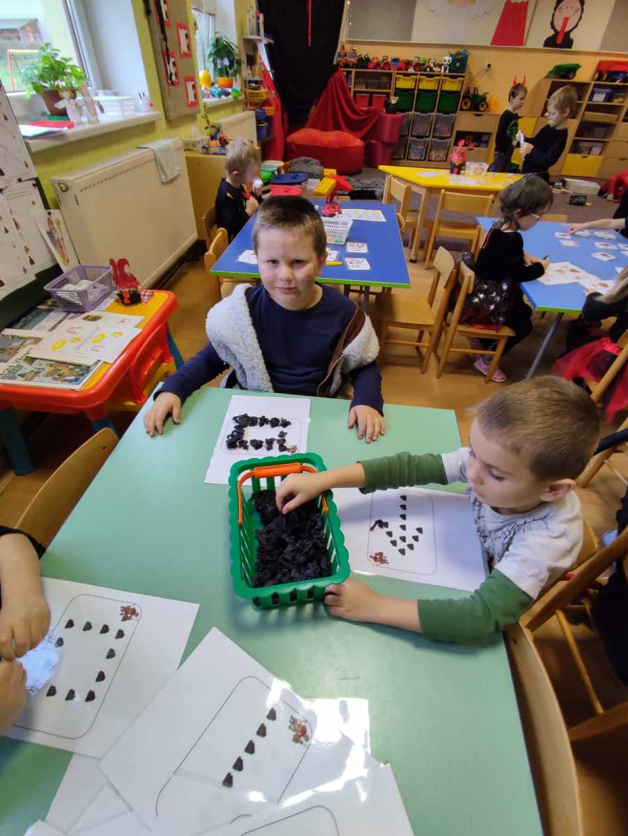 ece1be25-eff3-4ea4-827f-1dc3994bbeb9
